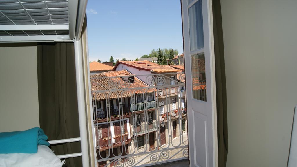 Santiago 31 Hostel Guimarães Habitación foto